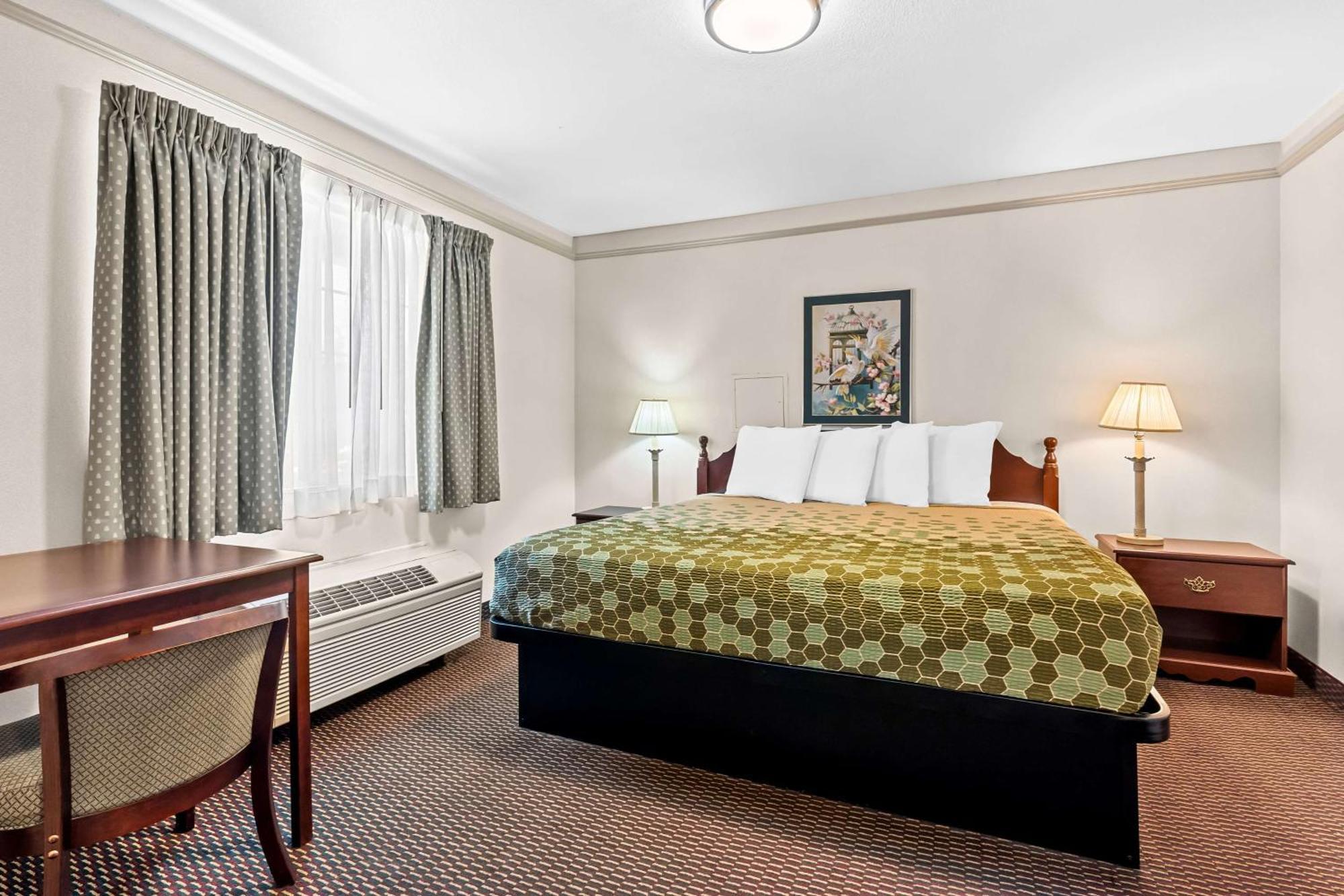 Surestay Hotel By Best Western Кастро-Валлі Екстер'єр фото