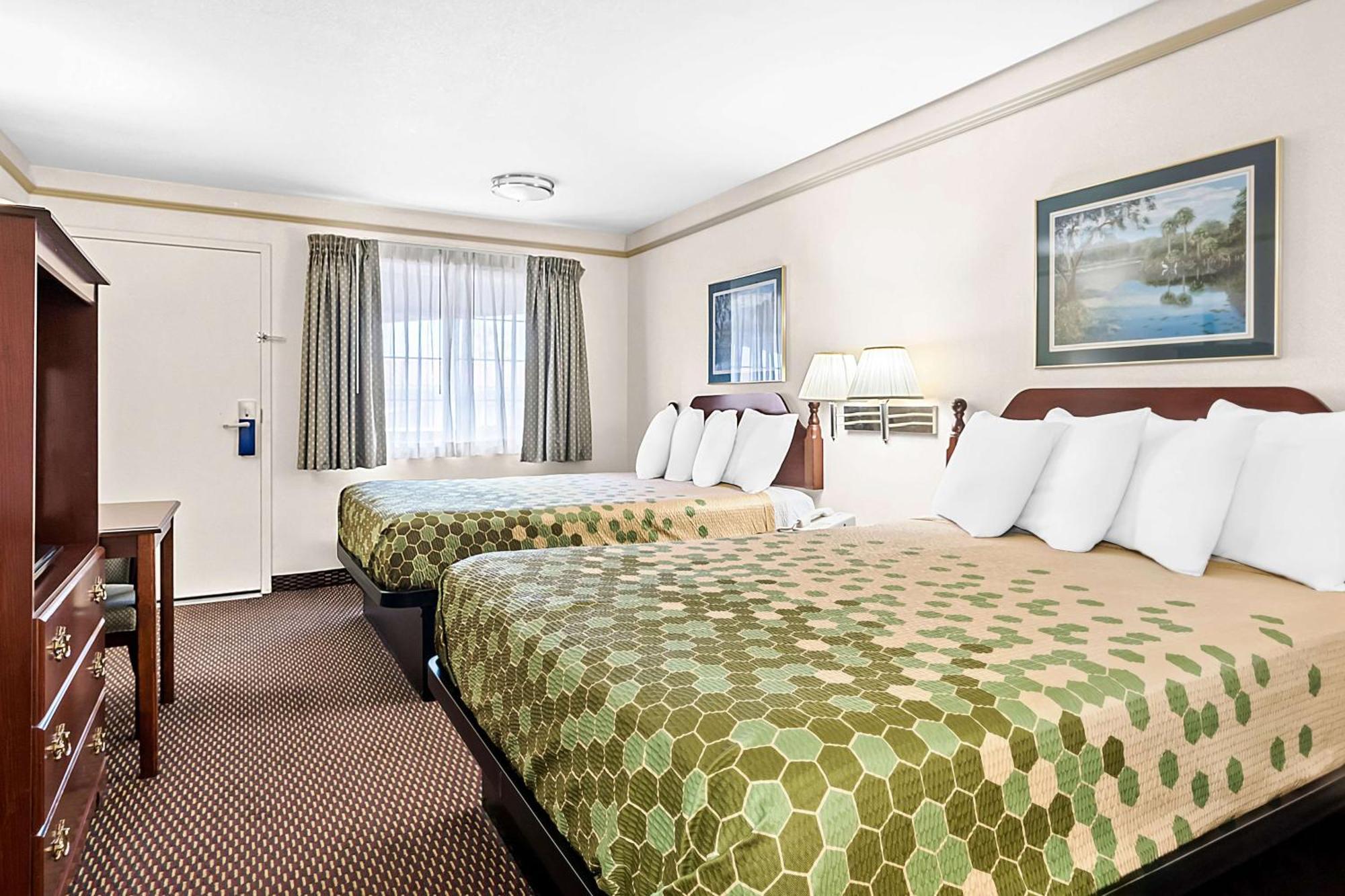 Surestay Hotel By Best Western Кастро-Валлі Екстер'єр фото